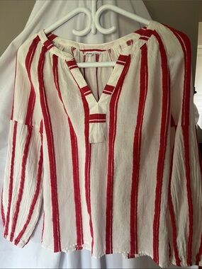 GAP Red and White Striped V-Neck Balloon Sleeve Blouse